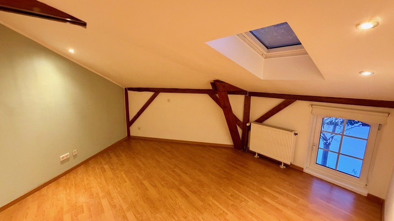 Sep. Schlafzimmer im OG Sep. Schlafzimmer im OG